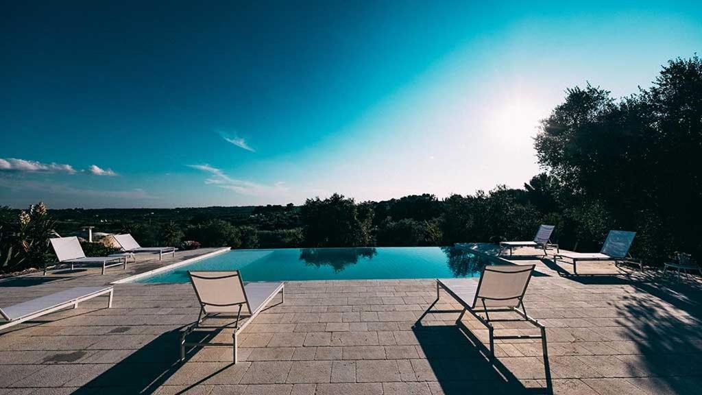 Relais Trulli Le Icone Acomodação com café da manhã Ostuni Exterior foto