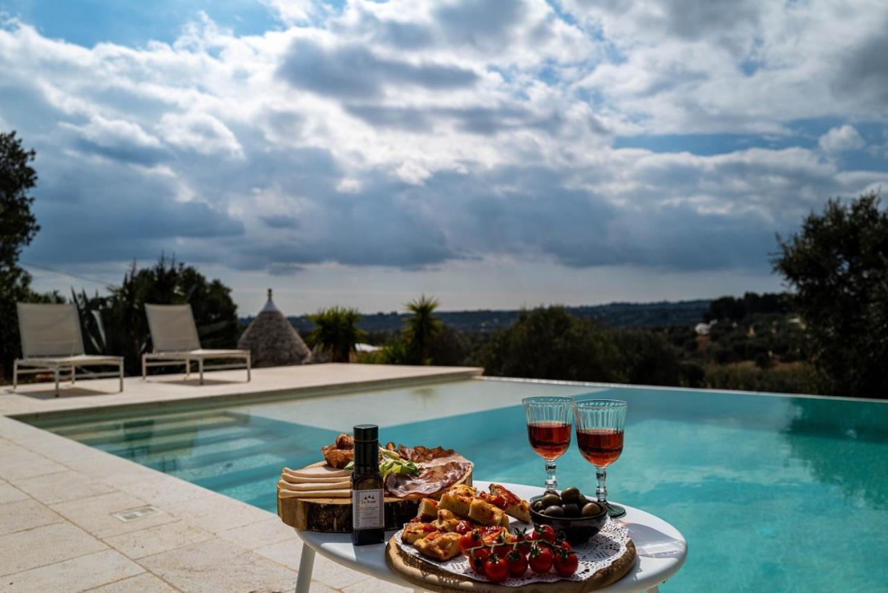 Relais Trulli Le Icone Acomodação com café da manhã Ostuni Exterior foto