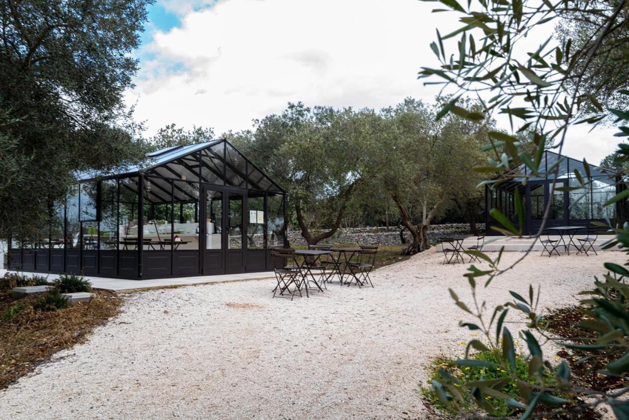 Relais Trulli Le Icone Acomodação com café da manhã Ostuni Exterior foto