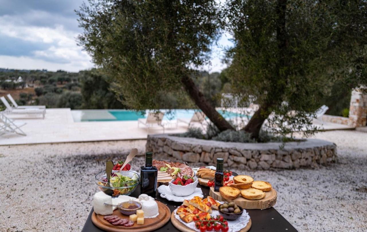 Relais Trulli Le Icone Acomodação com café da manhã Ostuni Exterior foto