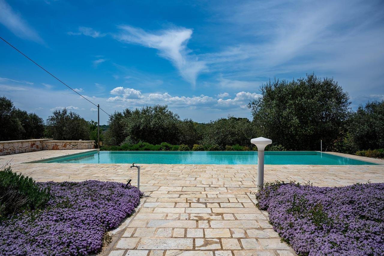 Relais Trulli Le Icone Acomodação com café da manhã Ostuni Exterior foto