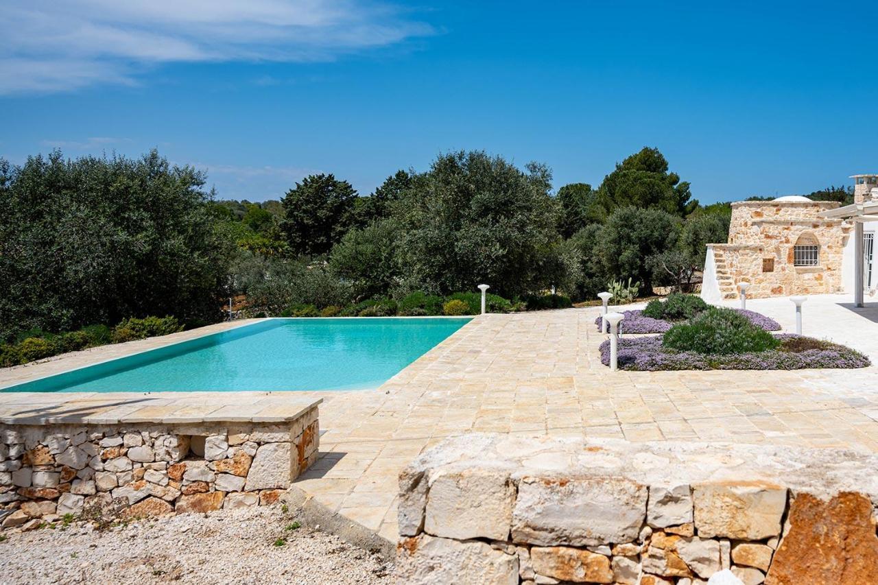 Relais Trulli Le Icone Acomodação com café da manhã Ostuni Exterior foto