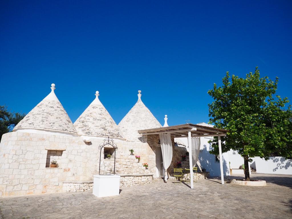 Relais Trulli Le Icone Acomodação com café da manhã Ostuni Exterior foto