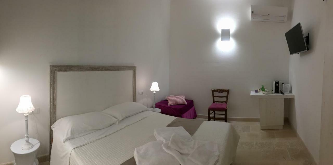 Relais Trulli Le Icone Acomodação com café da manhã Ostuni Exterior foto