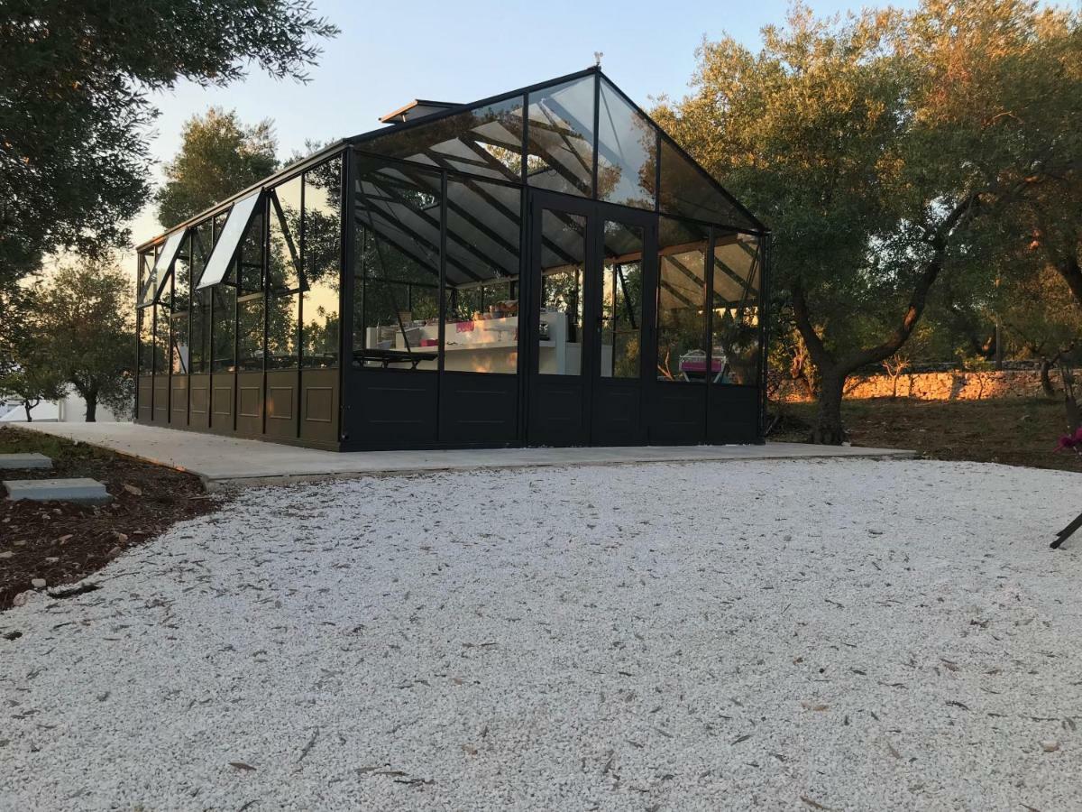 Relais Trulli Le Icone Acomodação com café da manhã Ostuni Exterior foto